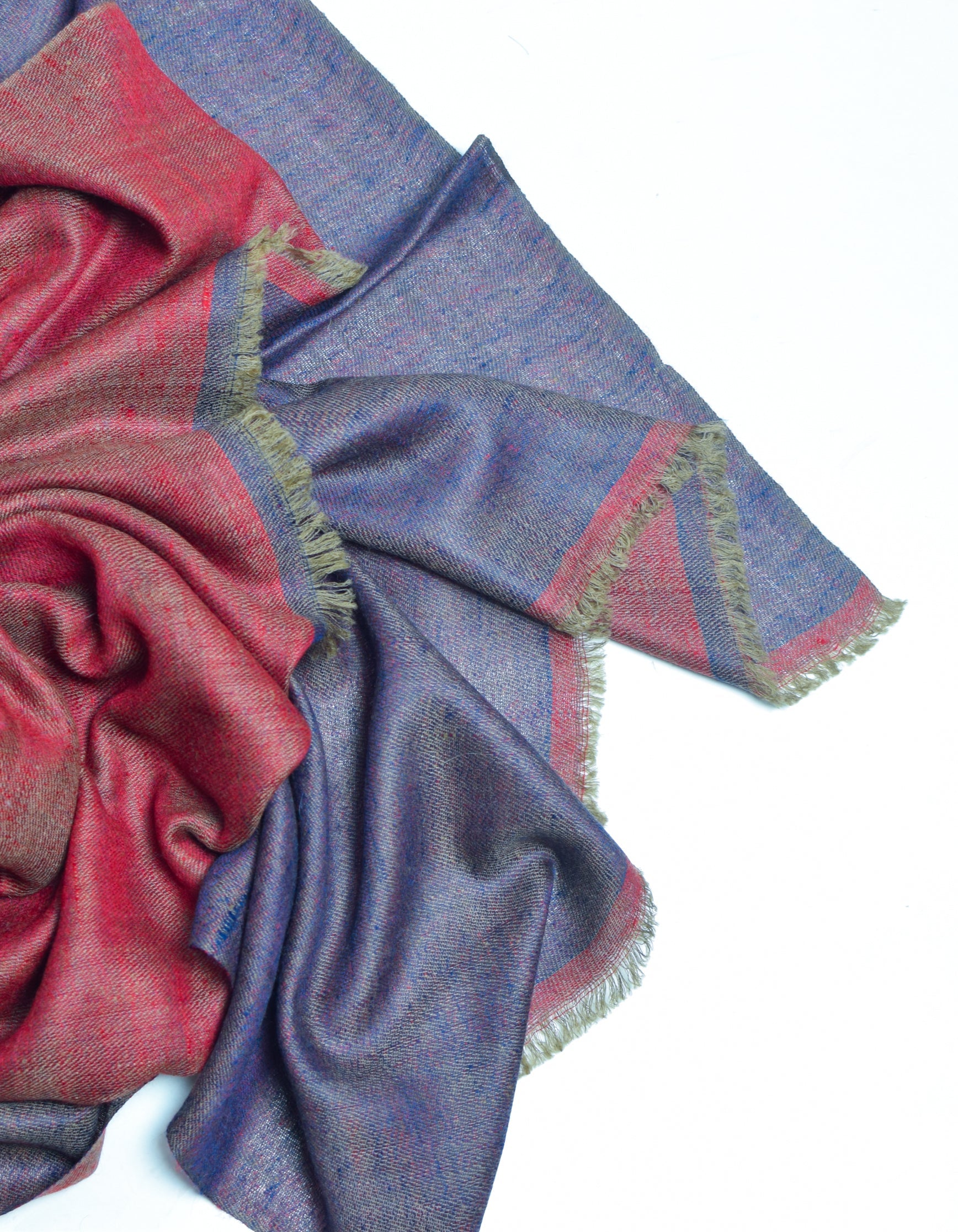 Maroon Berry Handwoven Reversible Cashmere Pashmina Shawl - Kashmir Box