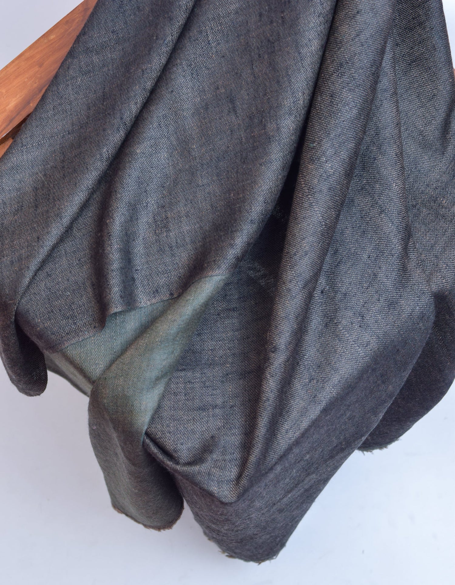 Black Olive Handwoven Reversible Cashmere Pashmina Shawl - Kashmir Box