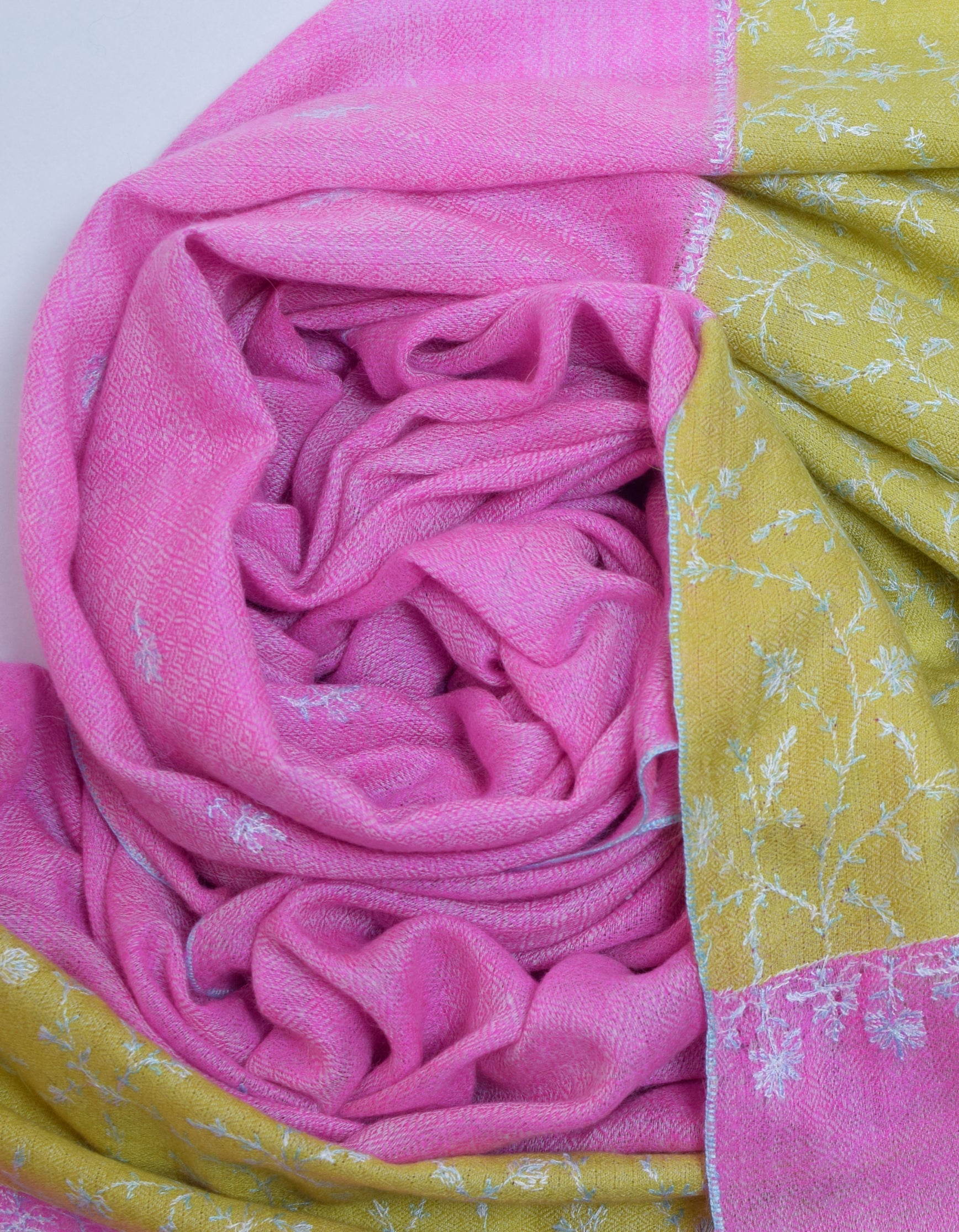 Lovely Pink Handwoven Palla Jaali Embroidered Cashmere Pashmina Stole