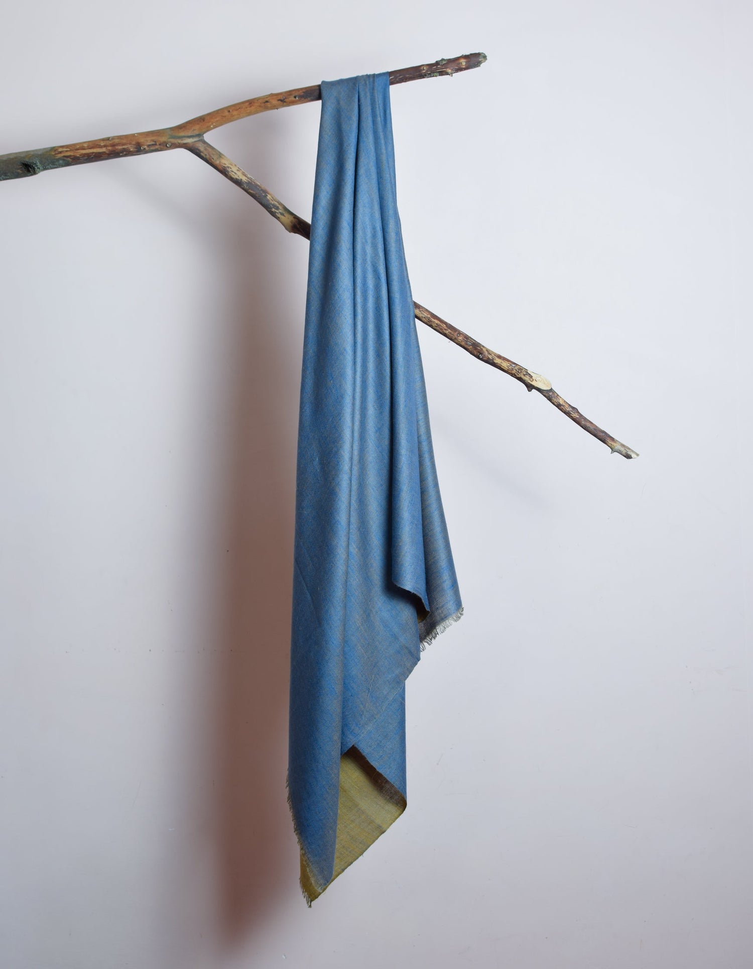 Kashmir-Blue Mustard Handwoven Reversible Cashmere Pashmina Shawl