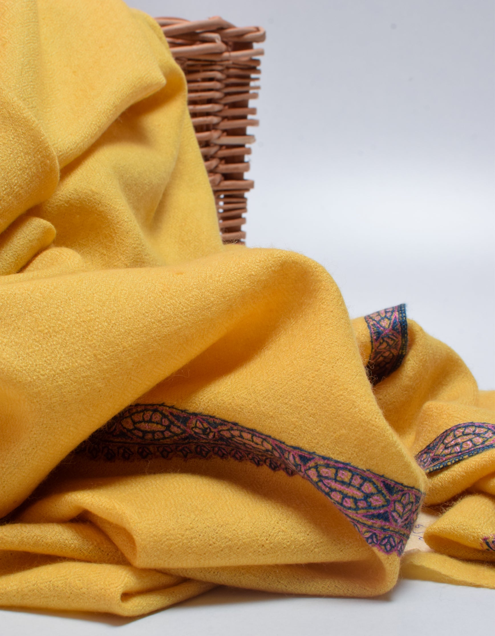 Sunshine Yellow Handwoven Sozni Embroidered Cashmere Pashmina Shawl - Kashmir Box