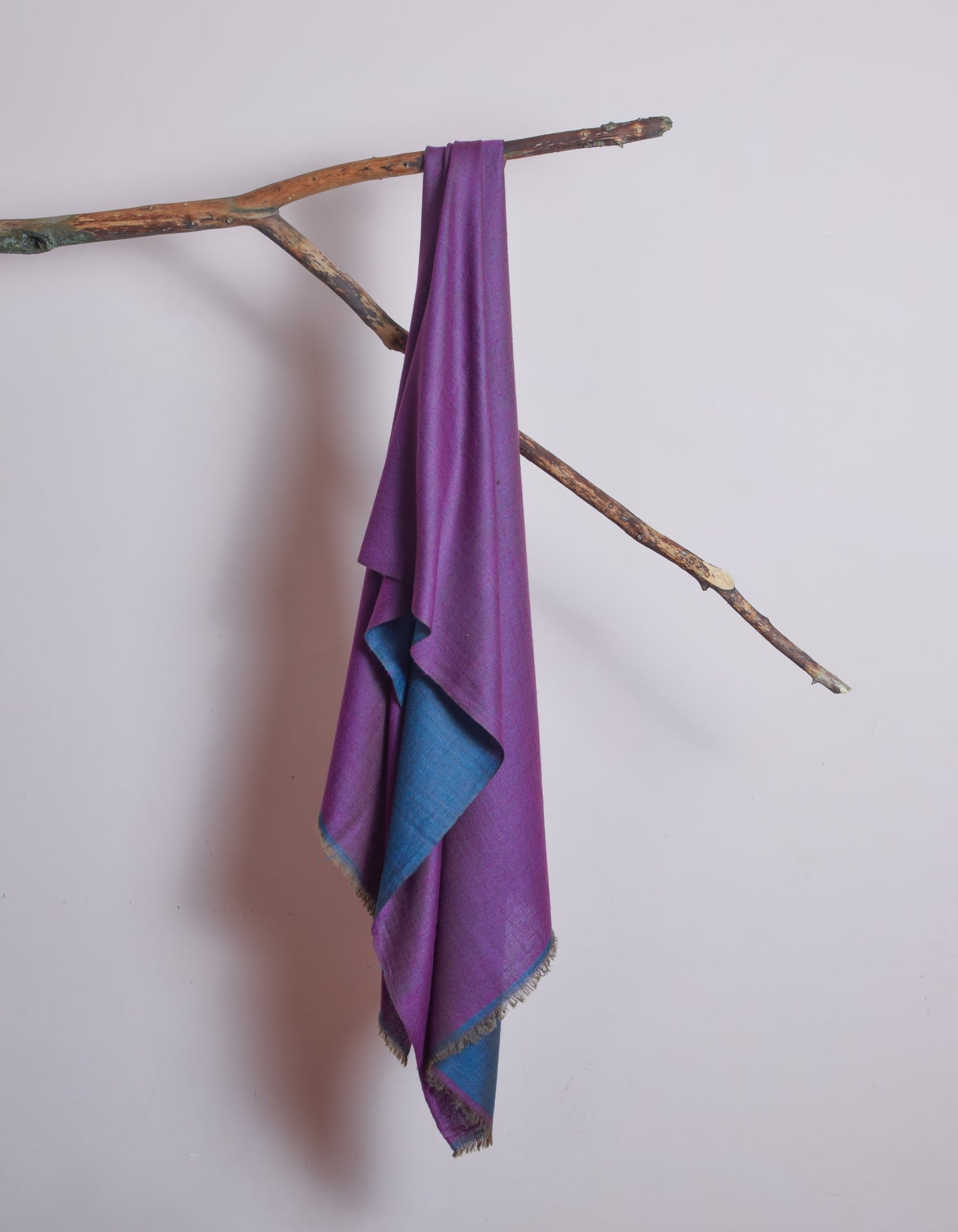 Grape Jay Handwoven Reversible Cashmere Pashmina Stole