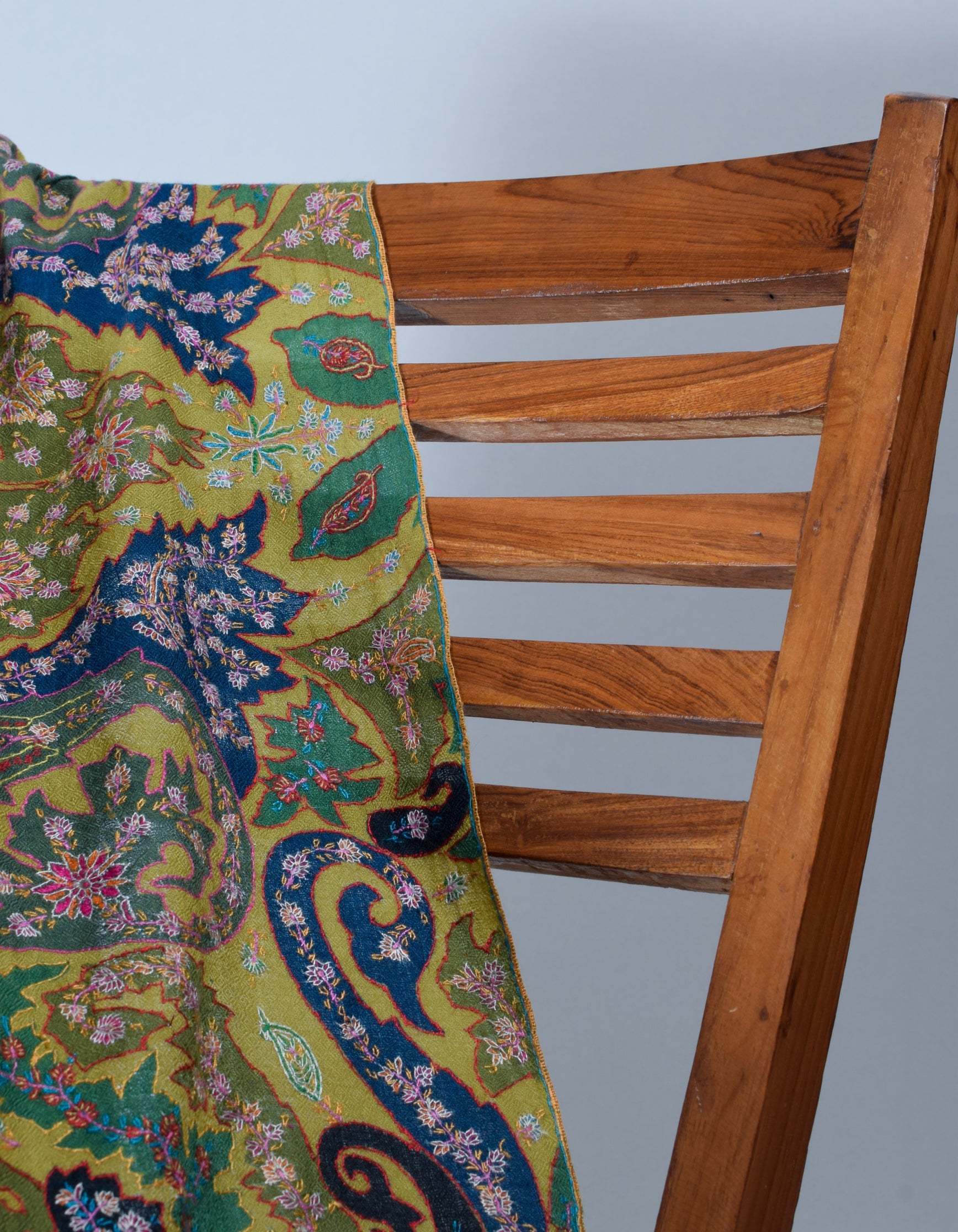 Light Olive Handmade Jamawar Sozni Certified Cashmere Pashmina Stole - Kashmir Box