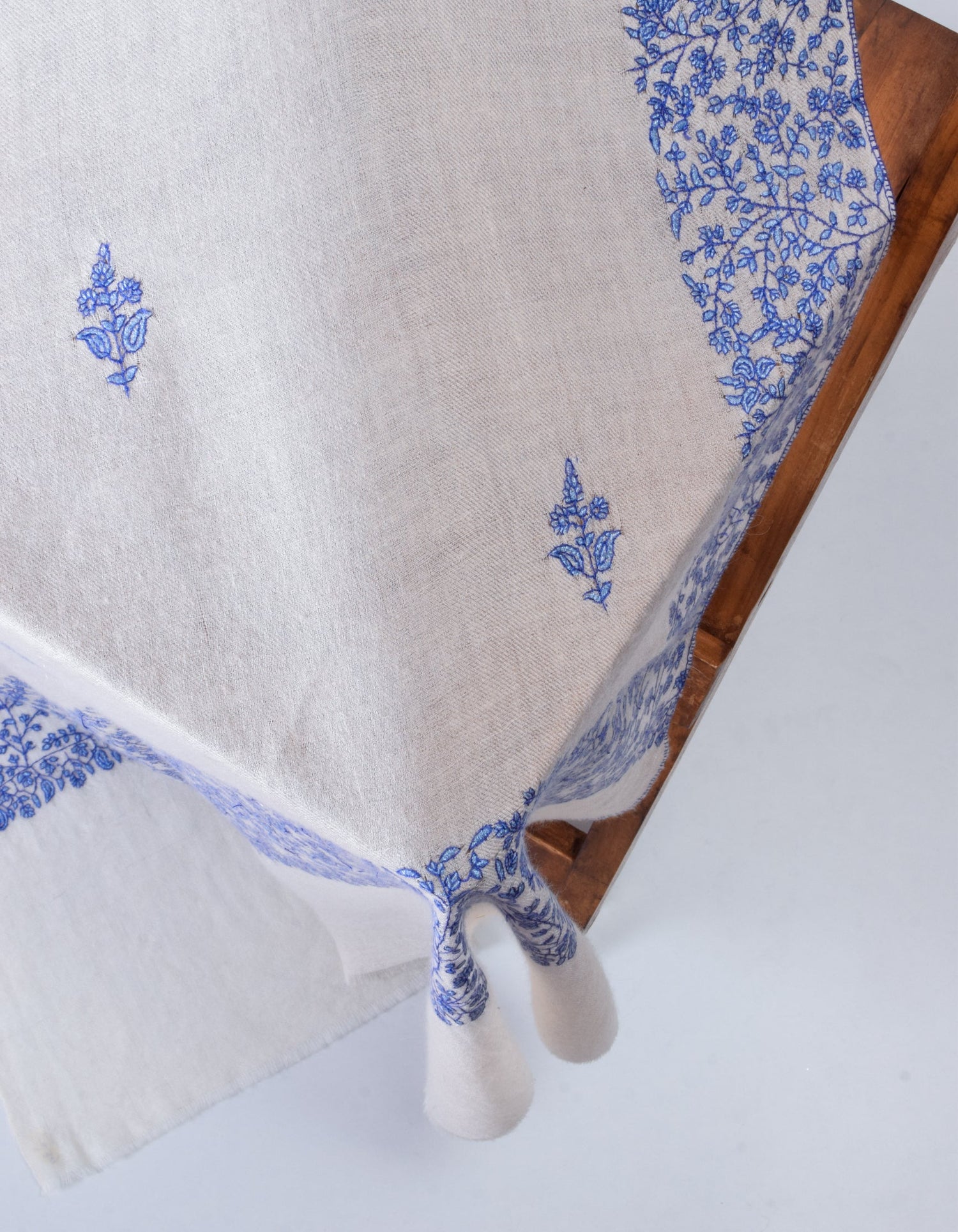 Natural Cream Handwoven Blue Border Embroidered Cashmere Pashmina Shawl