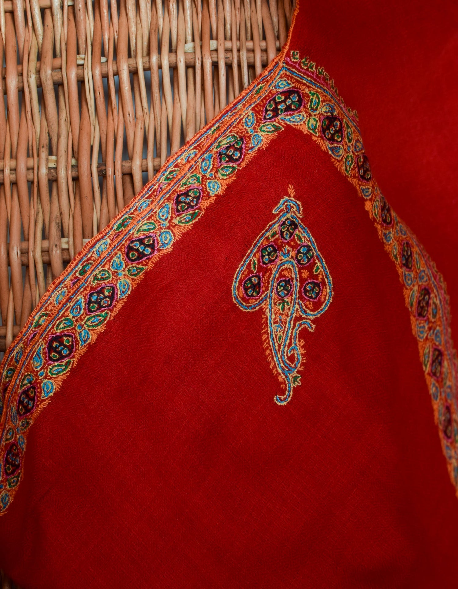 Bright Red Handwoven Sozni Border Embroidered Cashmere Pashmina Stole