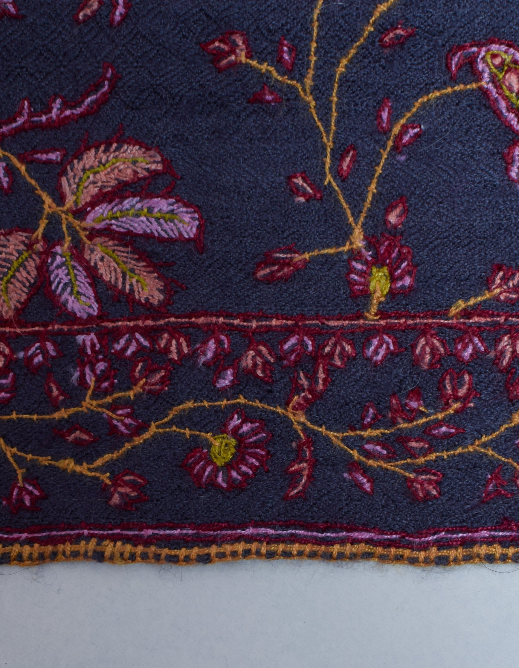 Bluish Grey Handmade Sozni Certified Jaali Embroidered Cashmere Pashmina Stole - Kashmir Box