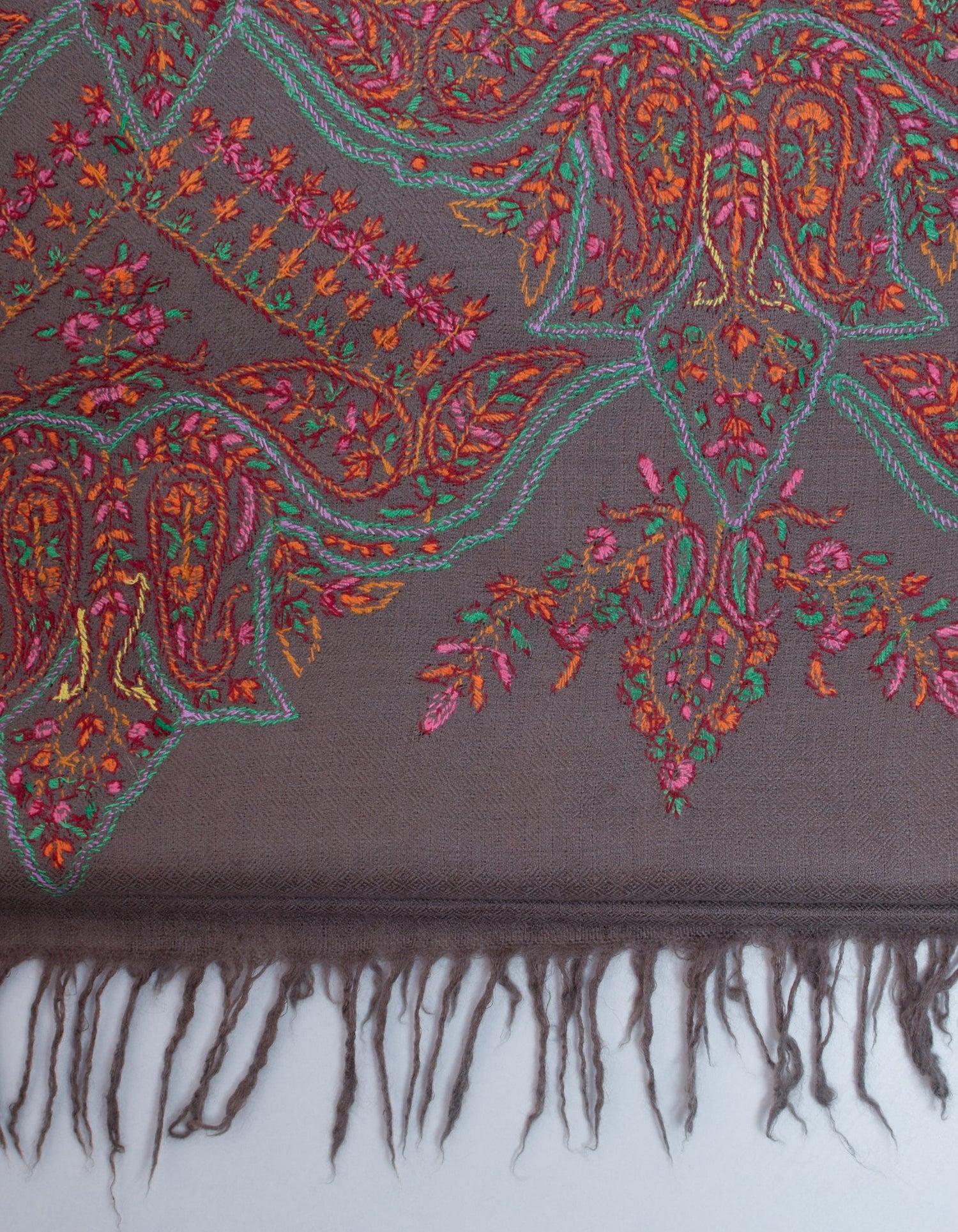Davy Grey  Handwoven Sozni Palla Embroidered Cashmere Pashmina Stole - Kashmir Box