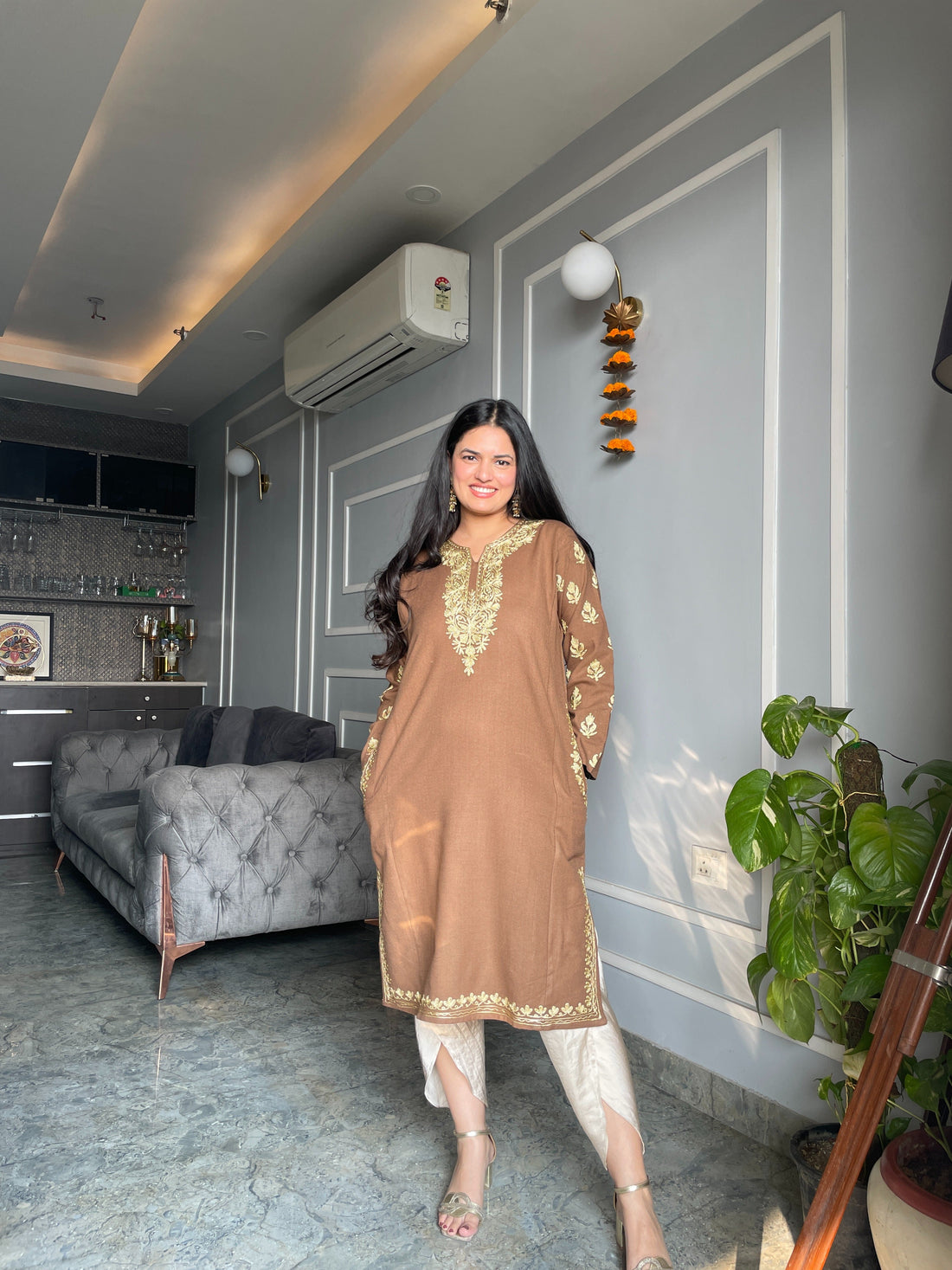 Rang-e-Khizan Golden Chestnut Zari Phiran - Kashmir Box