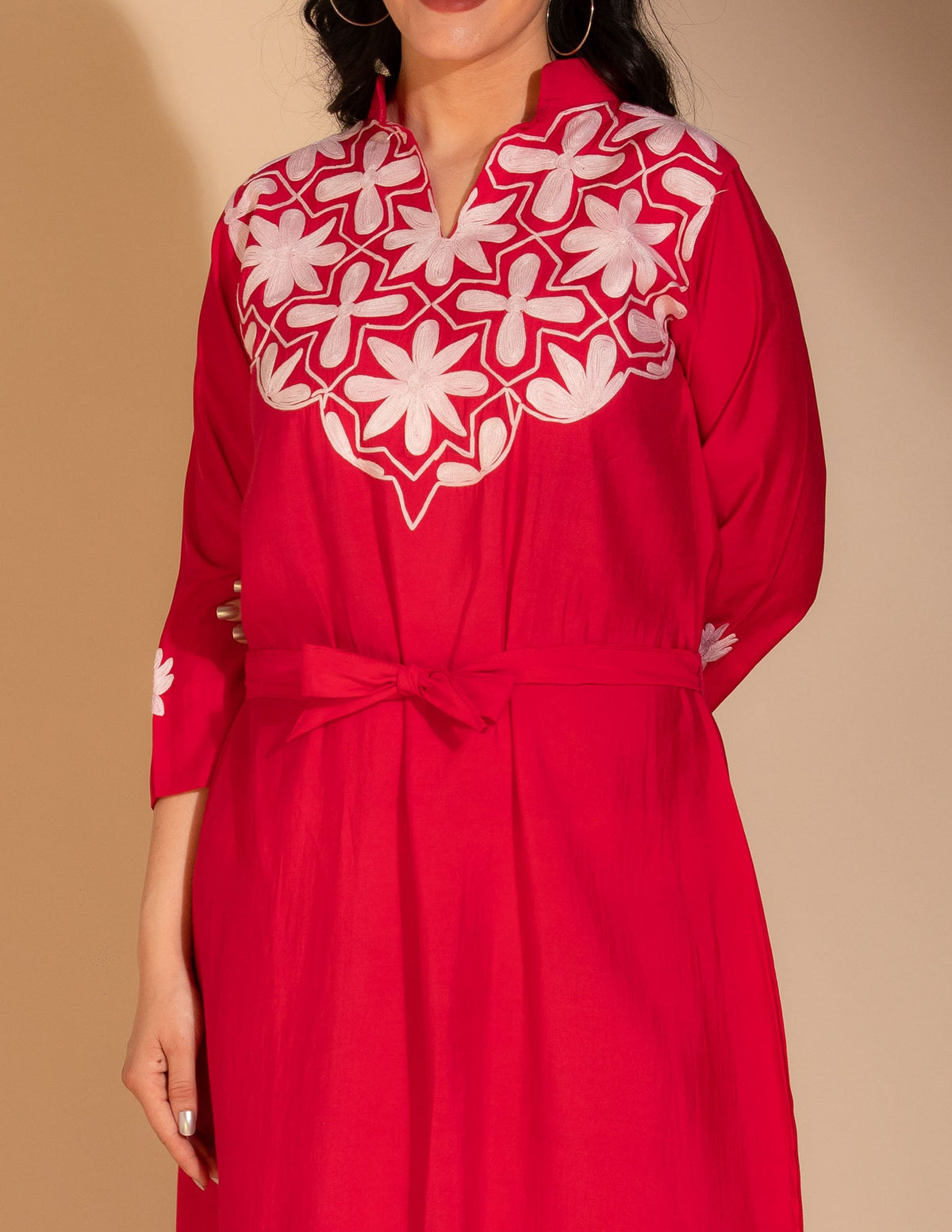 Nilofer Neck Aari Embroidered Kurti - Kashmir Box