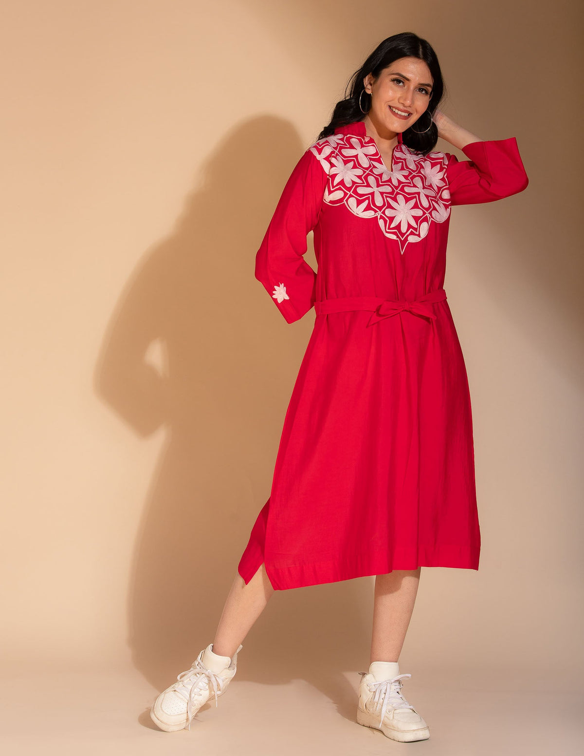 Nilofer Neck Aari Embroidered Kurti - Kashmir Box