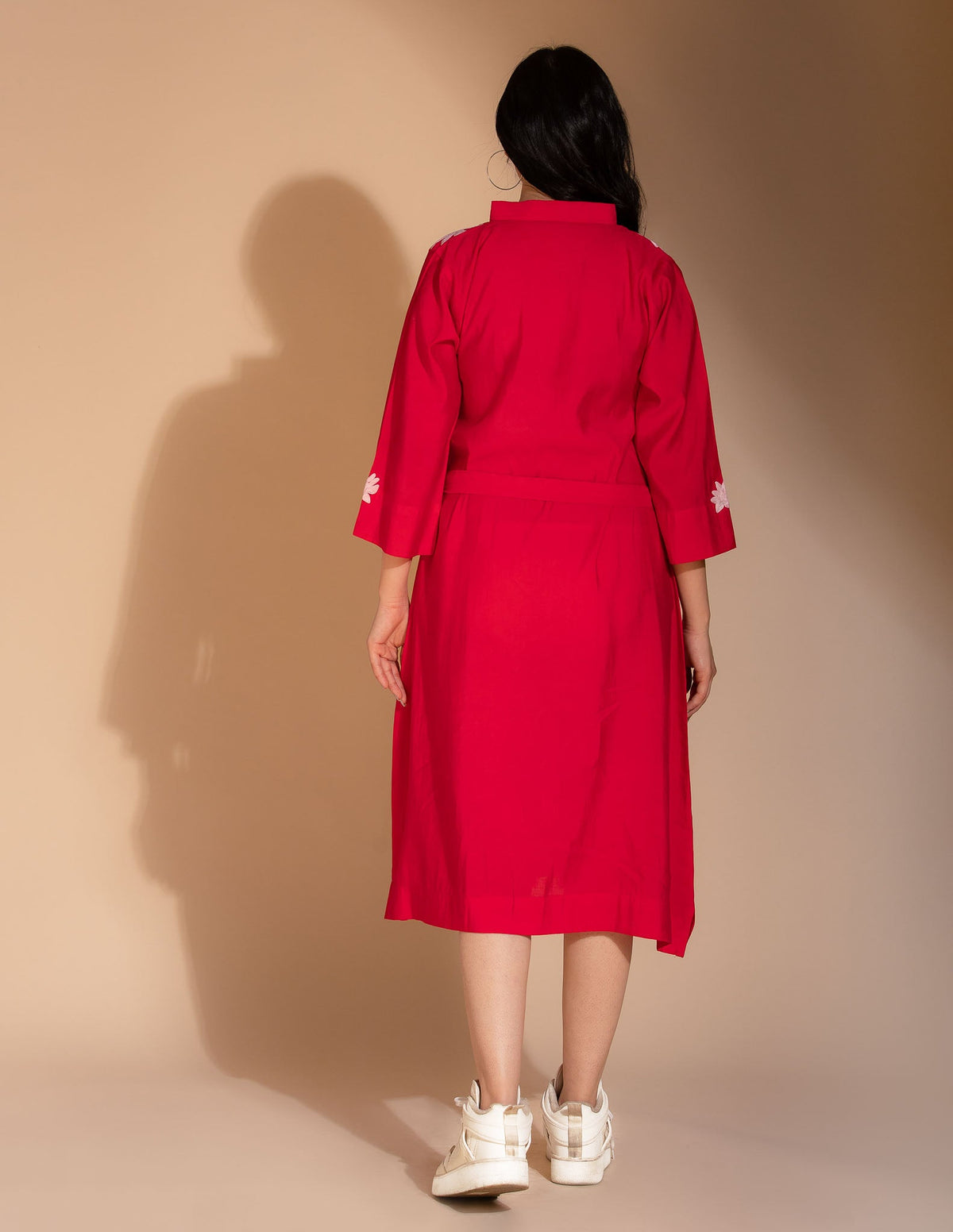 Nilofer Neck Aari Embroidered Kurti - Kashmir Box