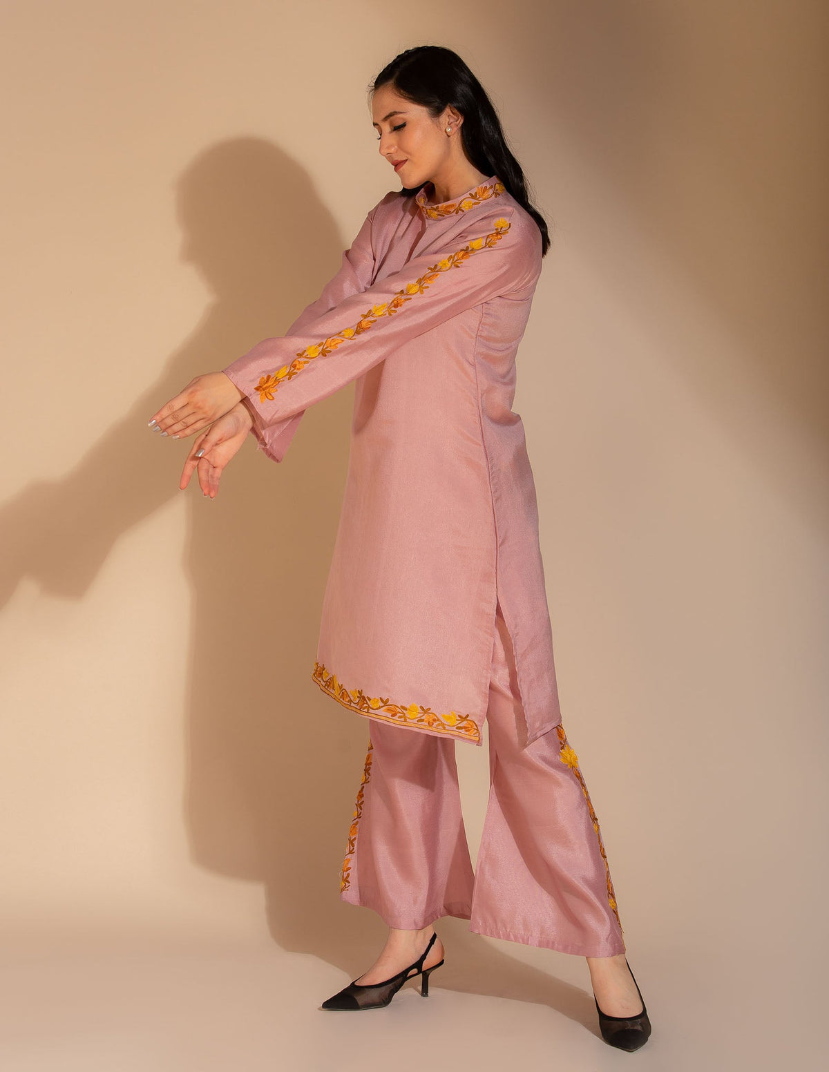 Nazakat Aari Embroidered Silk Cordset - Kashmir Box