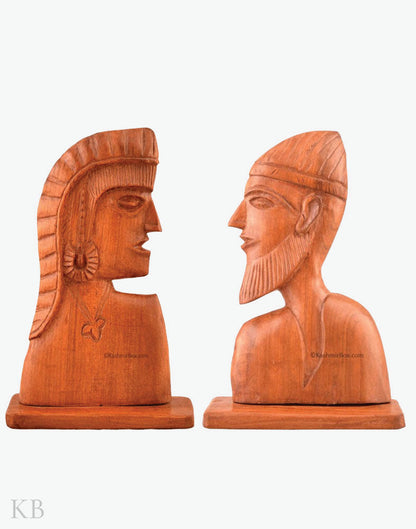 Walnut Wood Farmer Couple - Kashmir Box