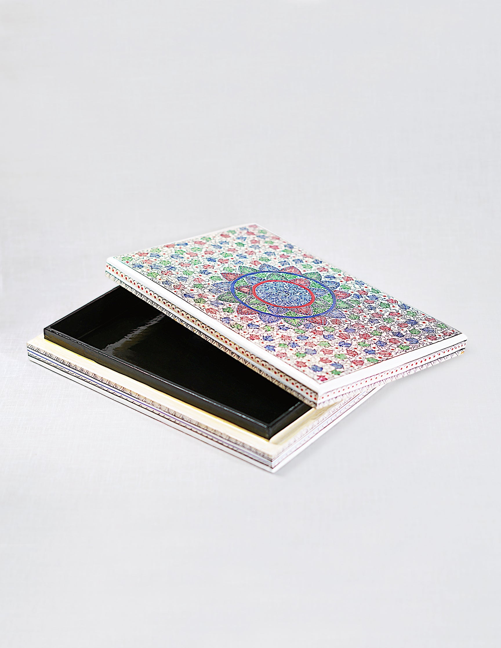 Papier-Mâché Flat Box — Hand-Painted Design | 16.5 cm (L) × 25.5 cm (B) × 3.5 cm (H)
