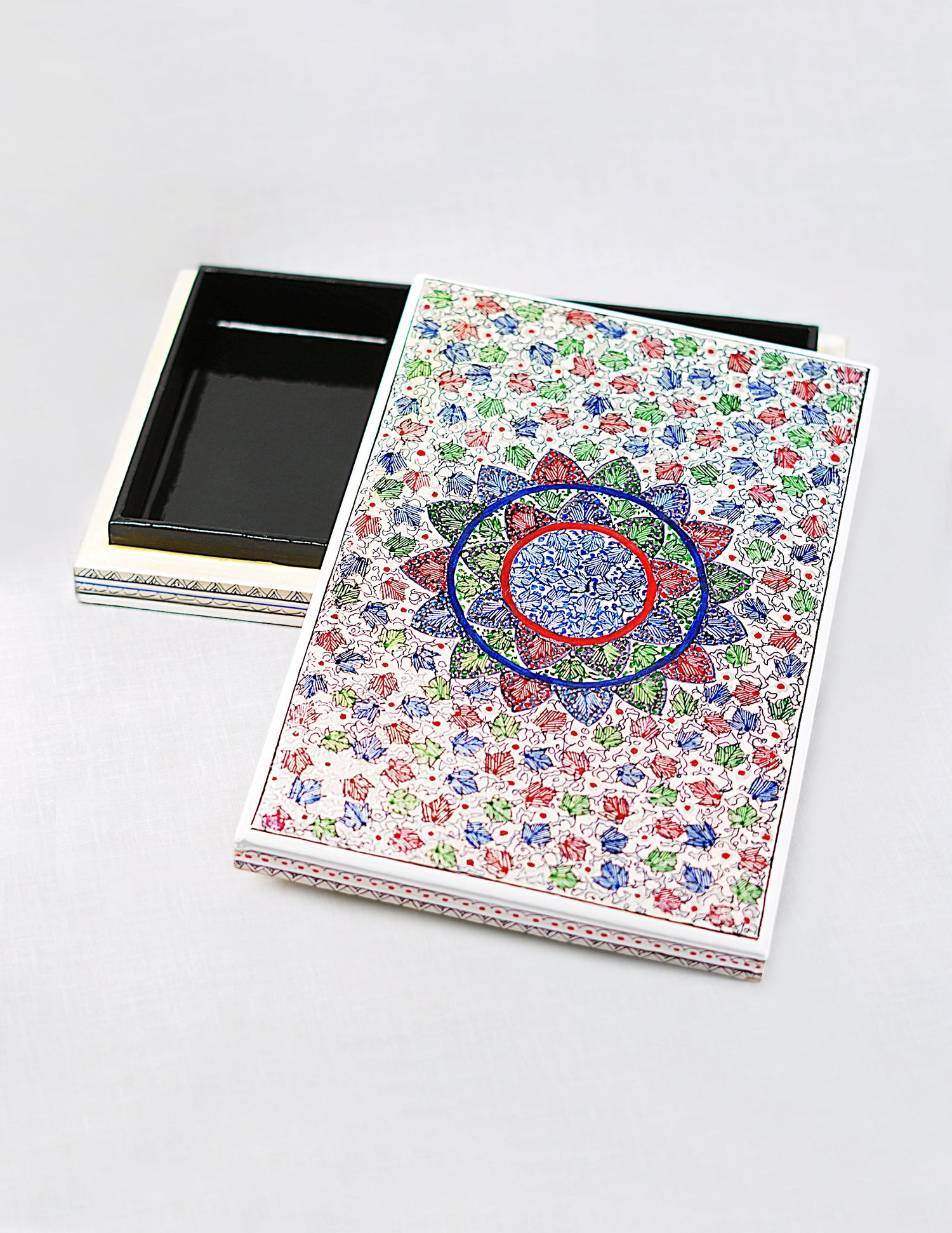 Papier-Mâché Flat Box — Hand-Painted Design | 16.5 cm (L) × 25.5 cm (B) × 3.5 cm (H)