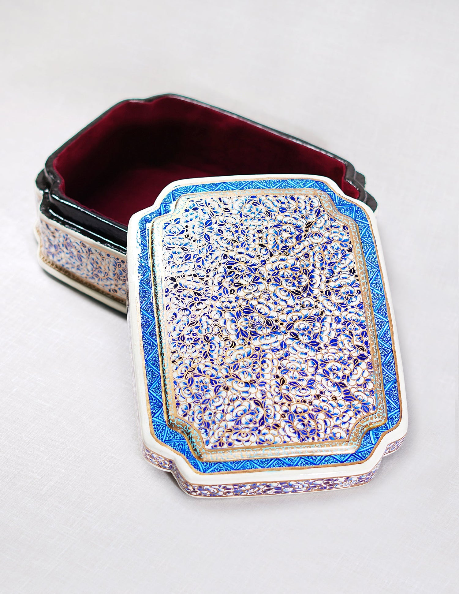 Papier-Mâché Storage Box — Hand-Painted Design | 16 cm (L) × 21 cm (B) × 7 cm (H)