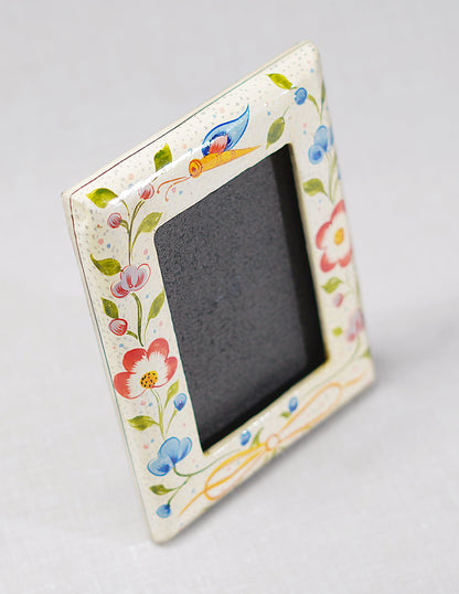 Papier-Mâché Photo Frame — Hand-Painted Design | 13 cm (L) × 10 cm (B) × 1 cm (H)