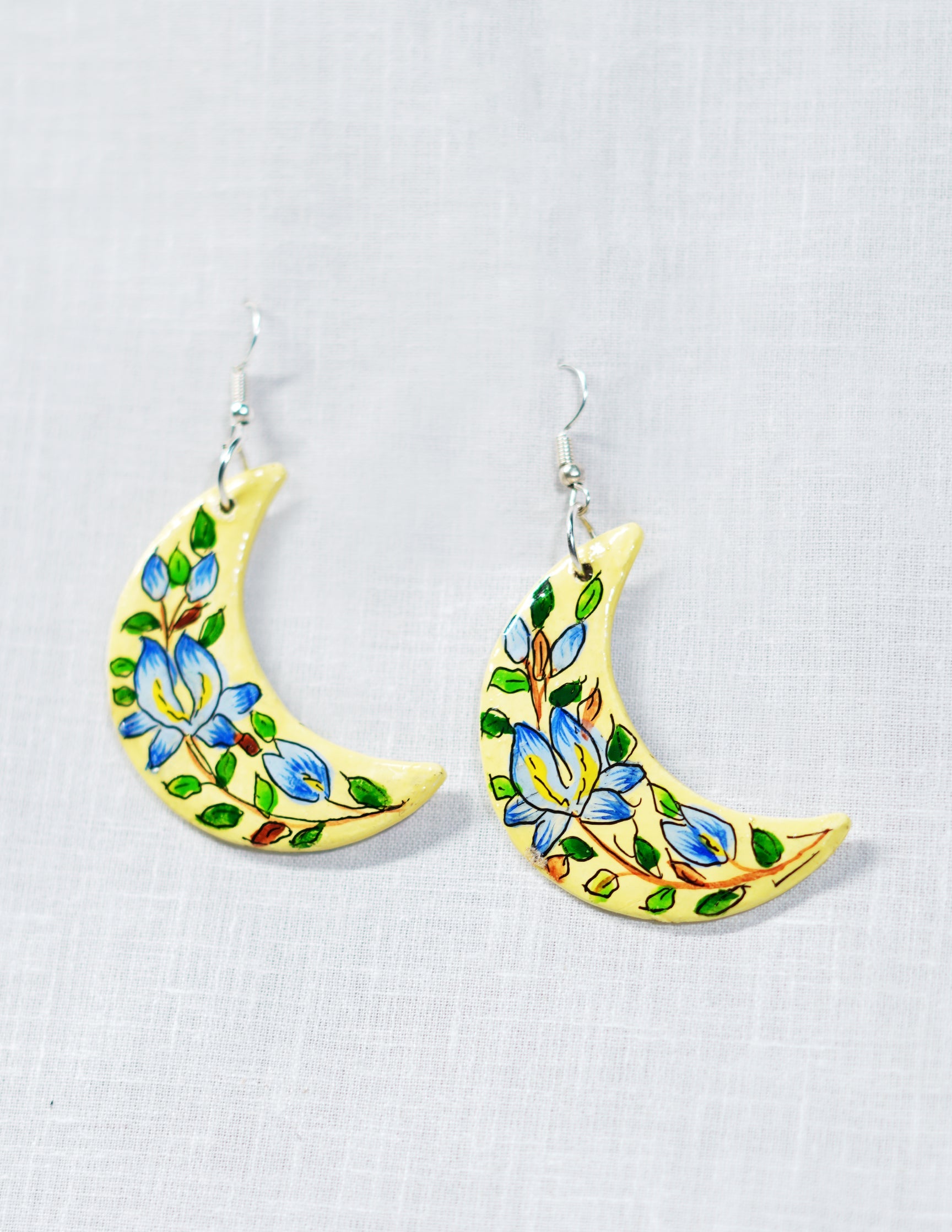 Papier-Mâché Ear Ring (Set of 2) — Hand-Painted Design | 5 cm (L) × 2 cm (B)