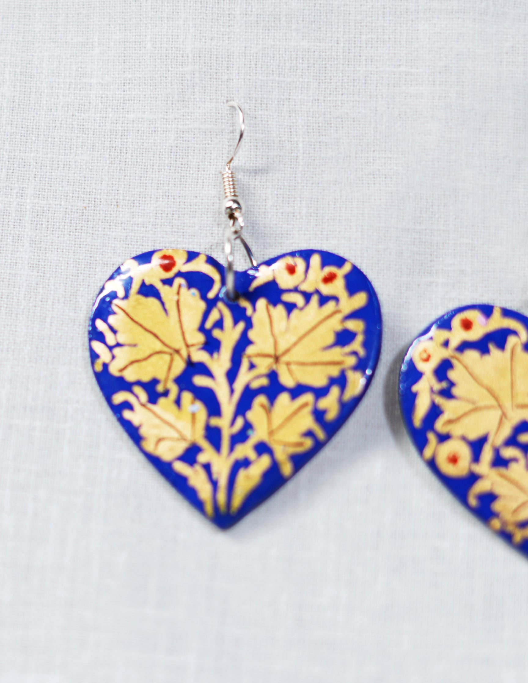 Papier-Mâché Ear Ring (Set of 2) — Hand-Painted Design | 3.5 cm (L) × 3.5 cm (B)
