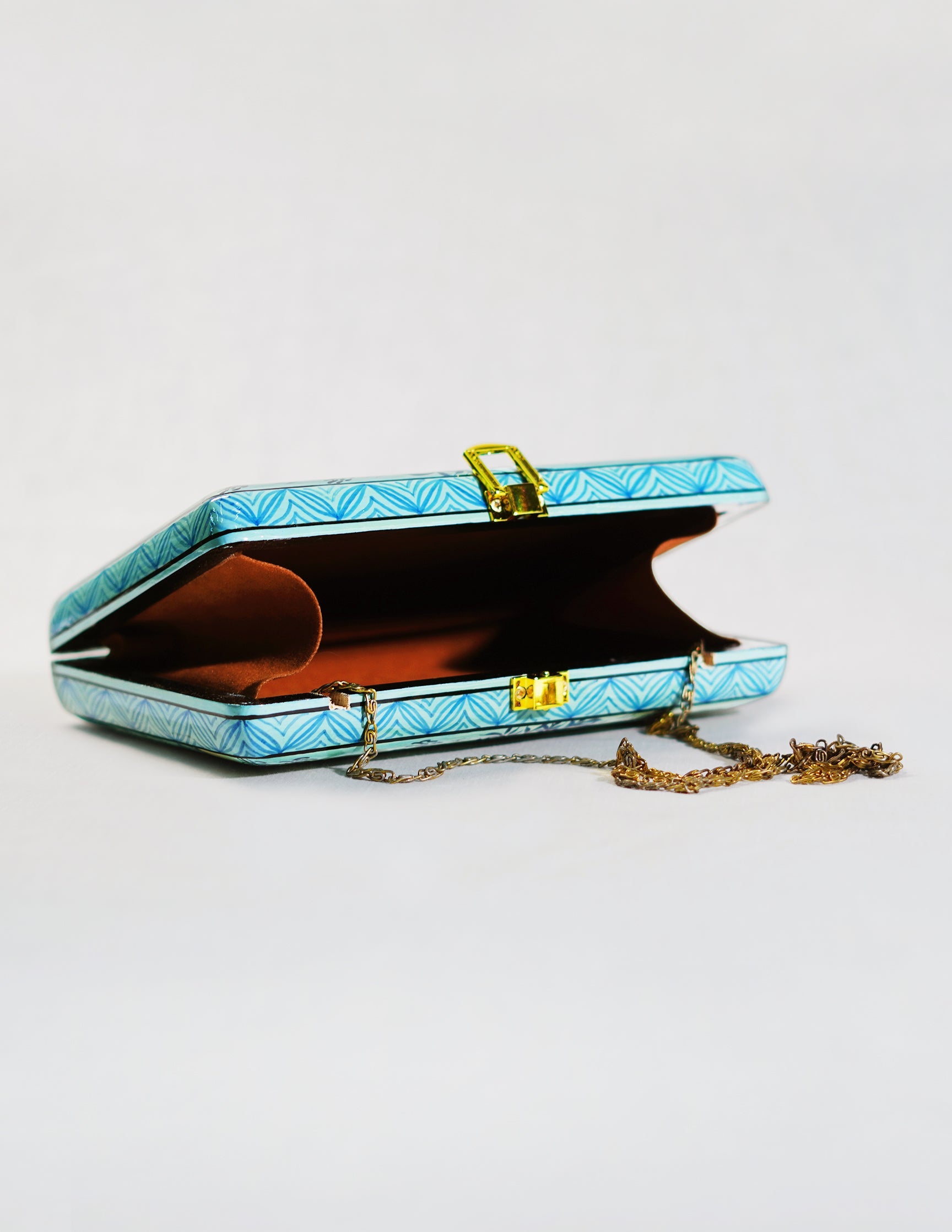 Papier-Mâché Rectangular Clutch — Hand-Painted Design | 12.5 cm (L) × 20 cm (B) × 3.5 cm (H)