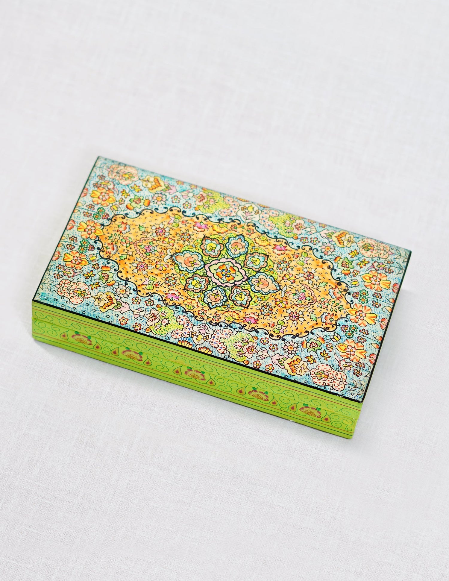 Papier-Mâché Flat Box — Hand-Painted Design | 10 cm (L) × 17.5 cm (B) × 3.5 cm (H)