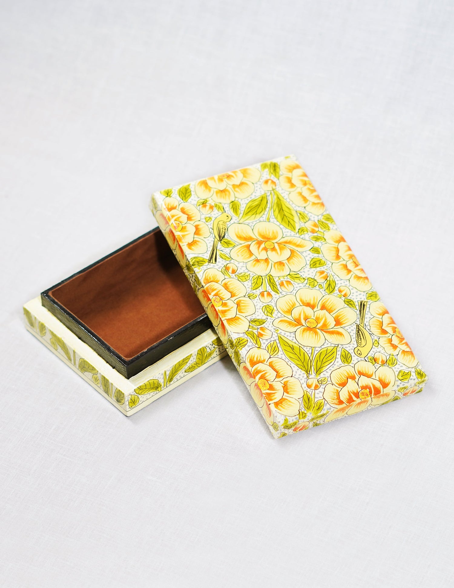 Papier-Mâché Flat Box — Hand-Painted Design | 10 cm (L) × 17.5 cm (B) × 3.5 cm (H)