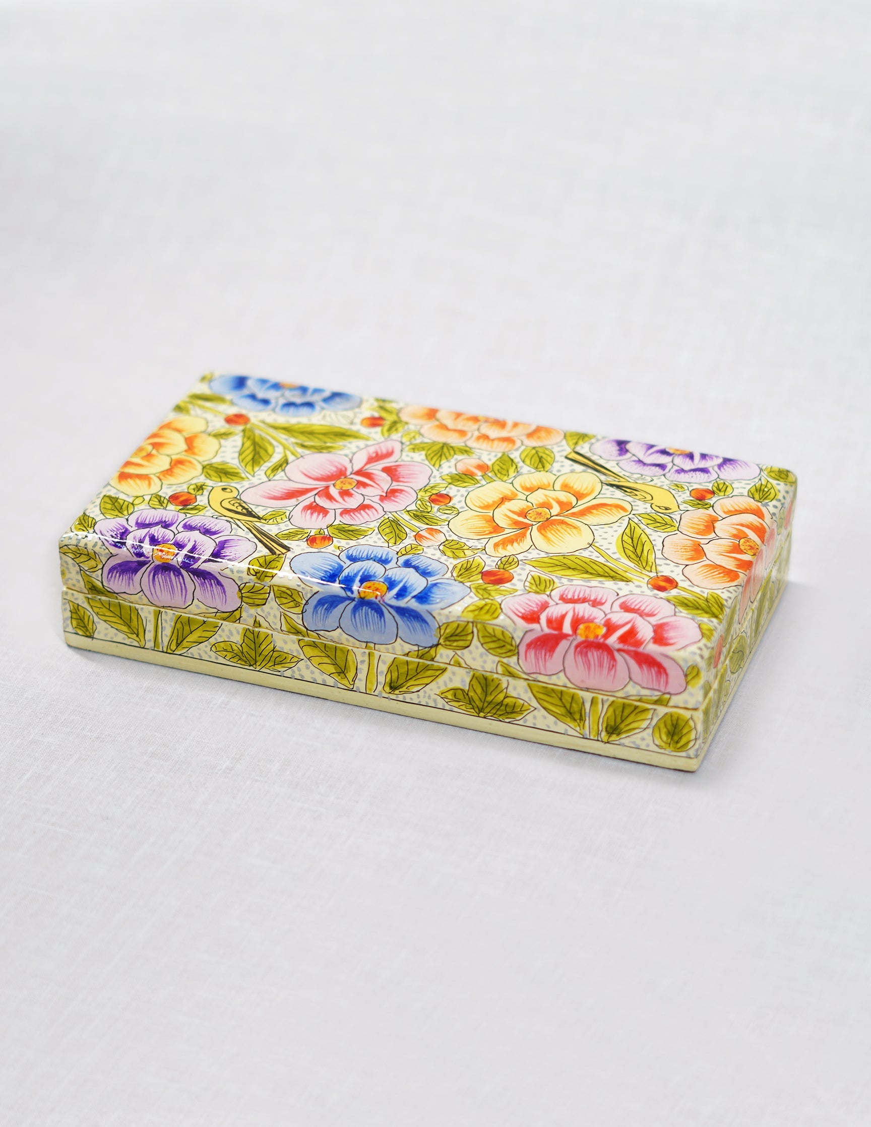 Papier-Mâché Flat Box — Hand-Painted Design | 10 cm (L) × 17.5 cm (B) × 3.5 cm (H)