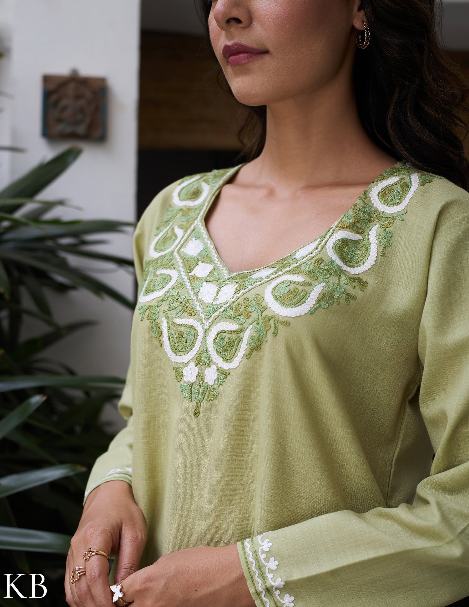 Nigeen Kashmiri Aari Light Green Kurti