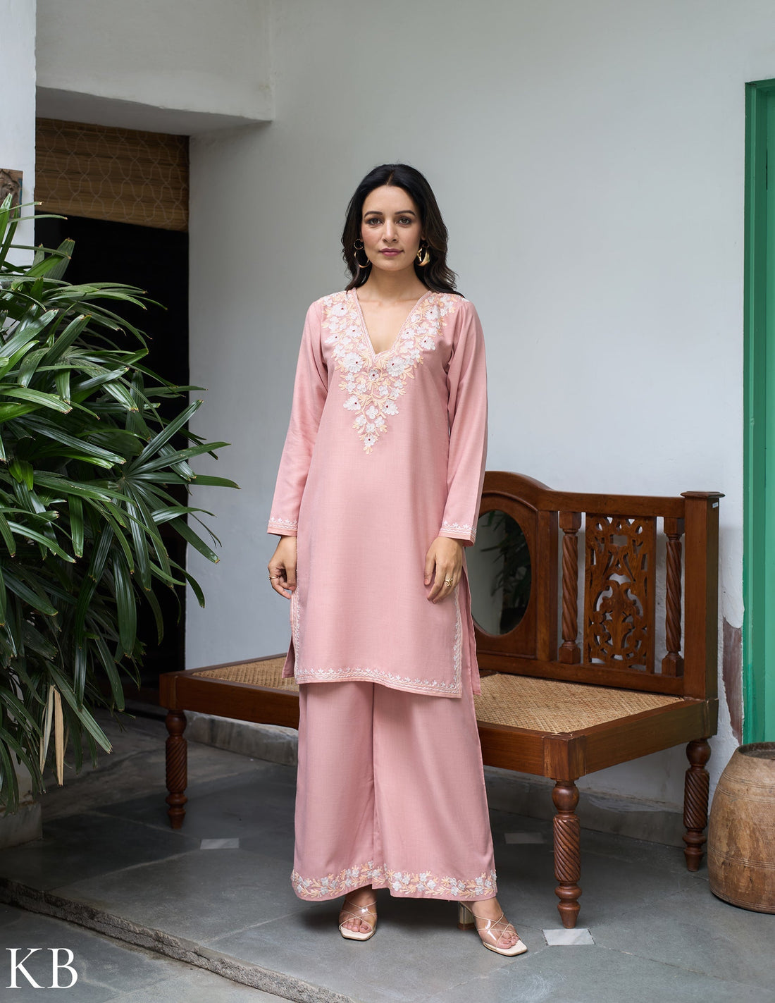 Nigeen Kashmiri Aari Dusky  Pink Co-ord Set - Kashmir Box