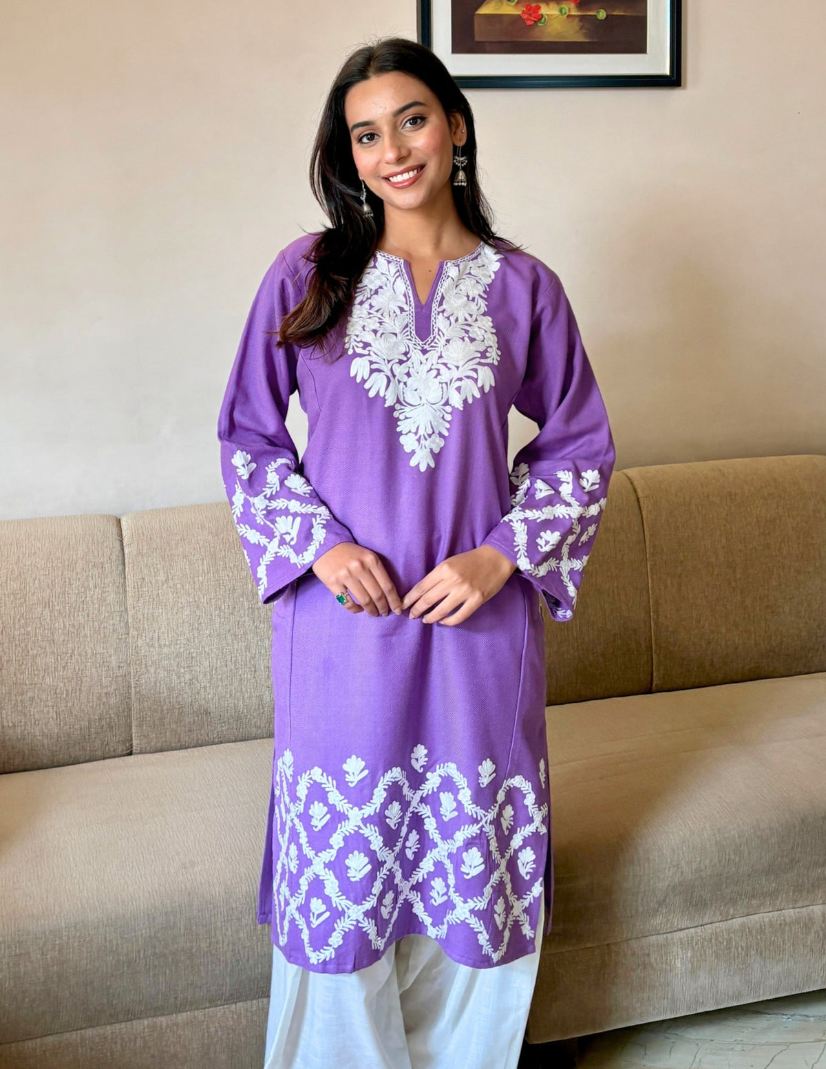 Kashmiri White Aari Embroidered Woollen Phiran – Purple | Timeless Winter Wear