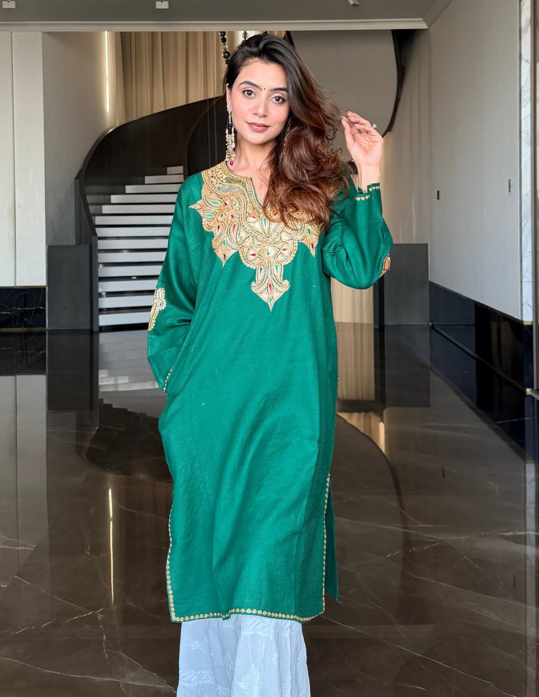 Kashmiri Golden Boti Tilla Embroidered Woollen Phiran – Bottle Green | Handcrafted Heritage