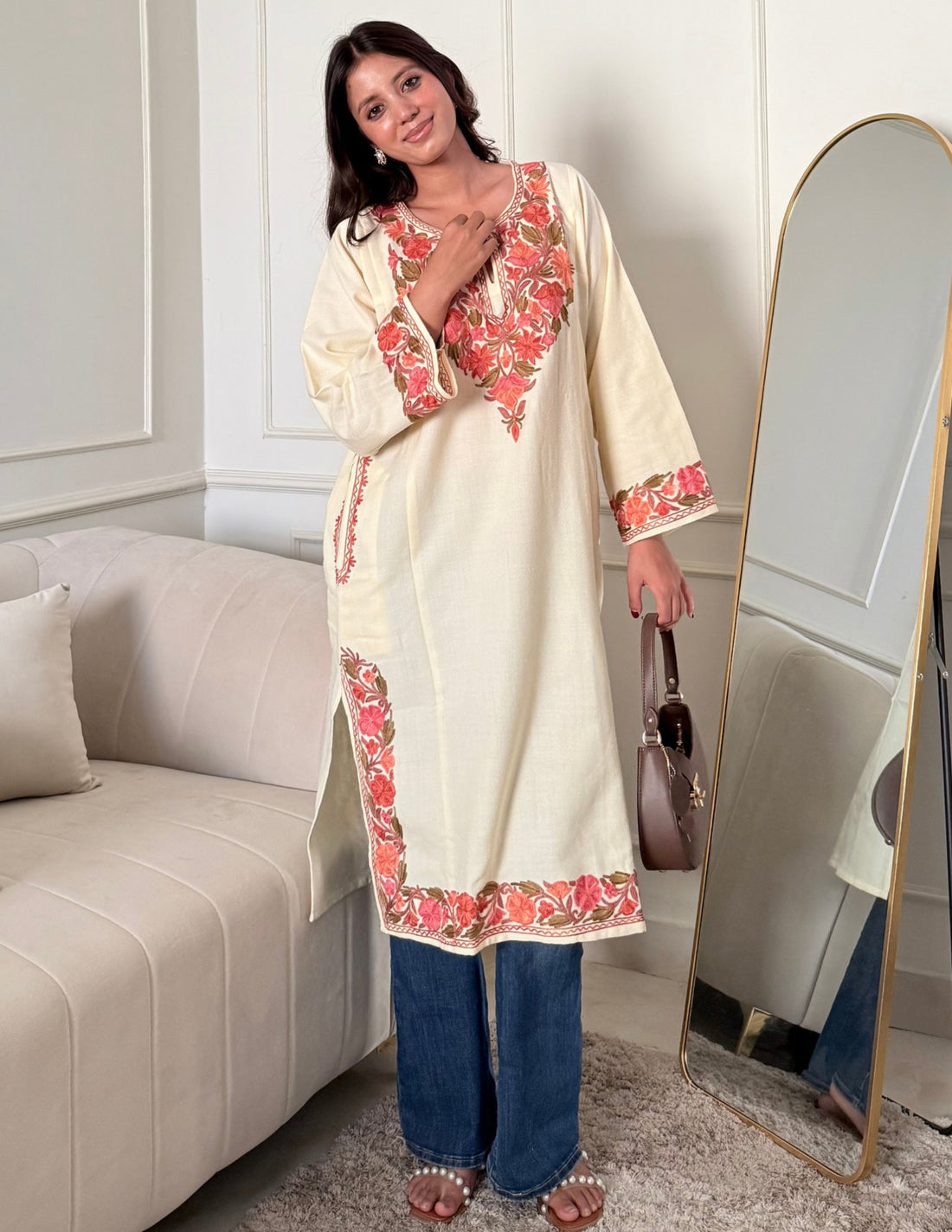 Kashmiri Pink & Golden Aari Embroidered Woollen Phiran – Eggshell White | Timeless Winter Wear